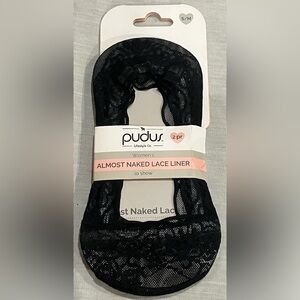 Women's Black Lace Pudus Liner (2 pairs in a package ) size small/medium